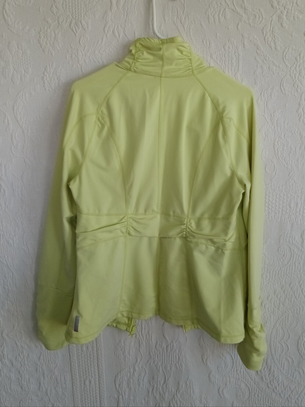 Zella Lime Green Workout Jacket Stretchy Neon Activewear Hiking Ruched Gorpcore - Picture 9 of 10